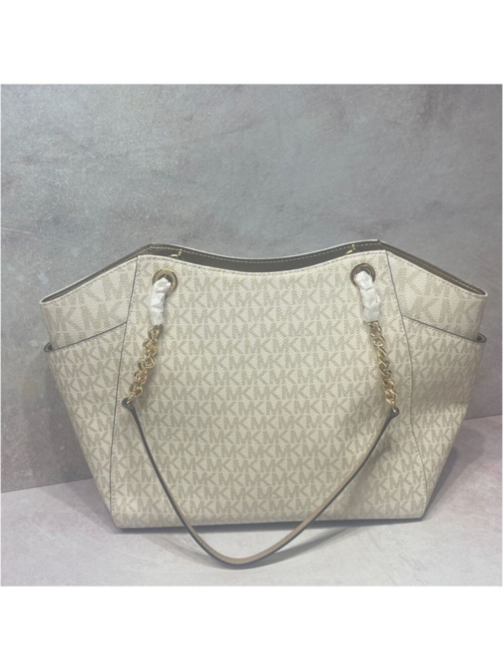 Michael Kors Chain Tote & Wallet Set MK Signature Logo Pale Gold/Cream - Picture 3 of 12